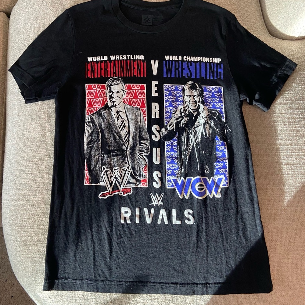 WWE Black Versus Rivals T-Shirt